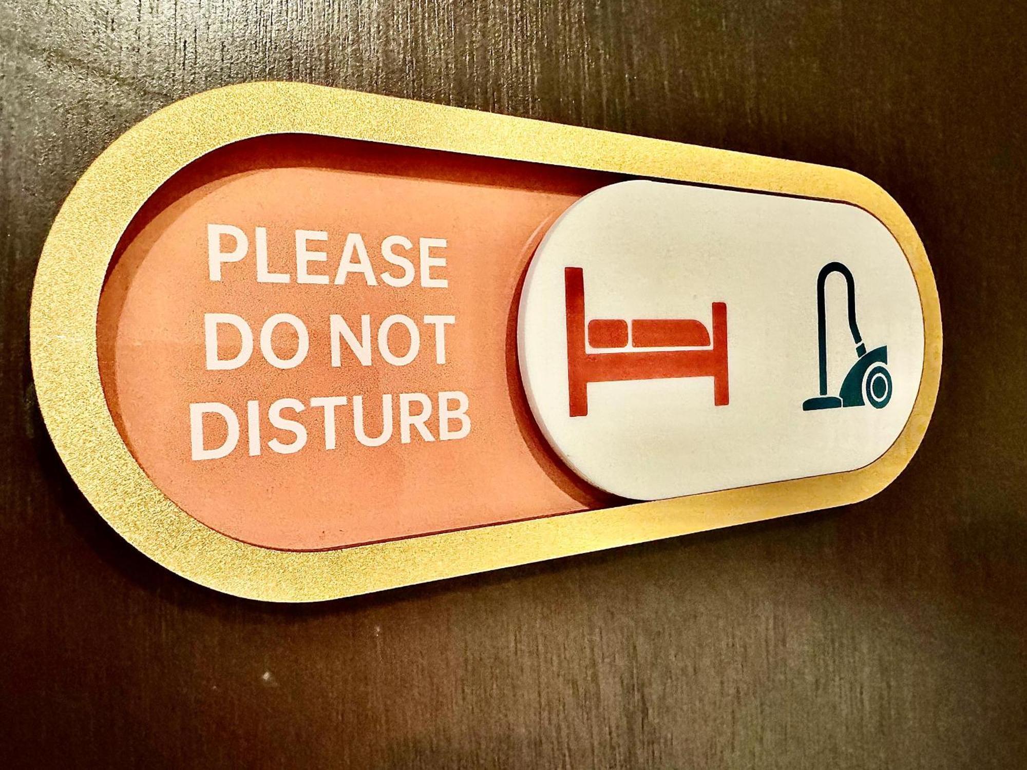 Hotel Zamburger Legenda Johor Bahru Buitenkant foto