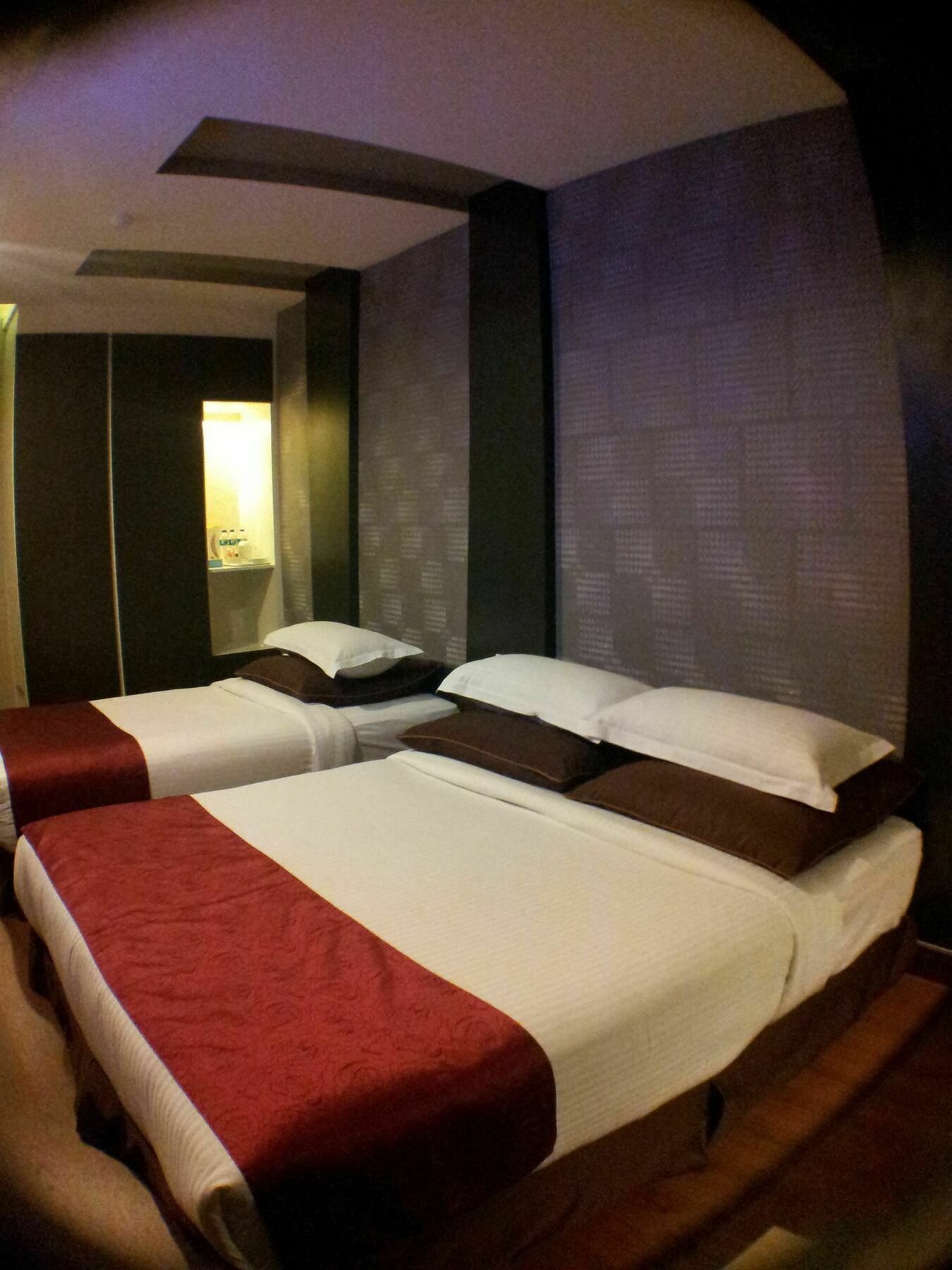 Hotel Zamburger Legenda Johor Bahru Buitenkant foto