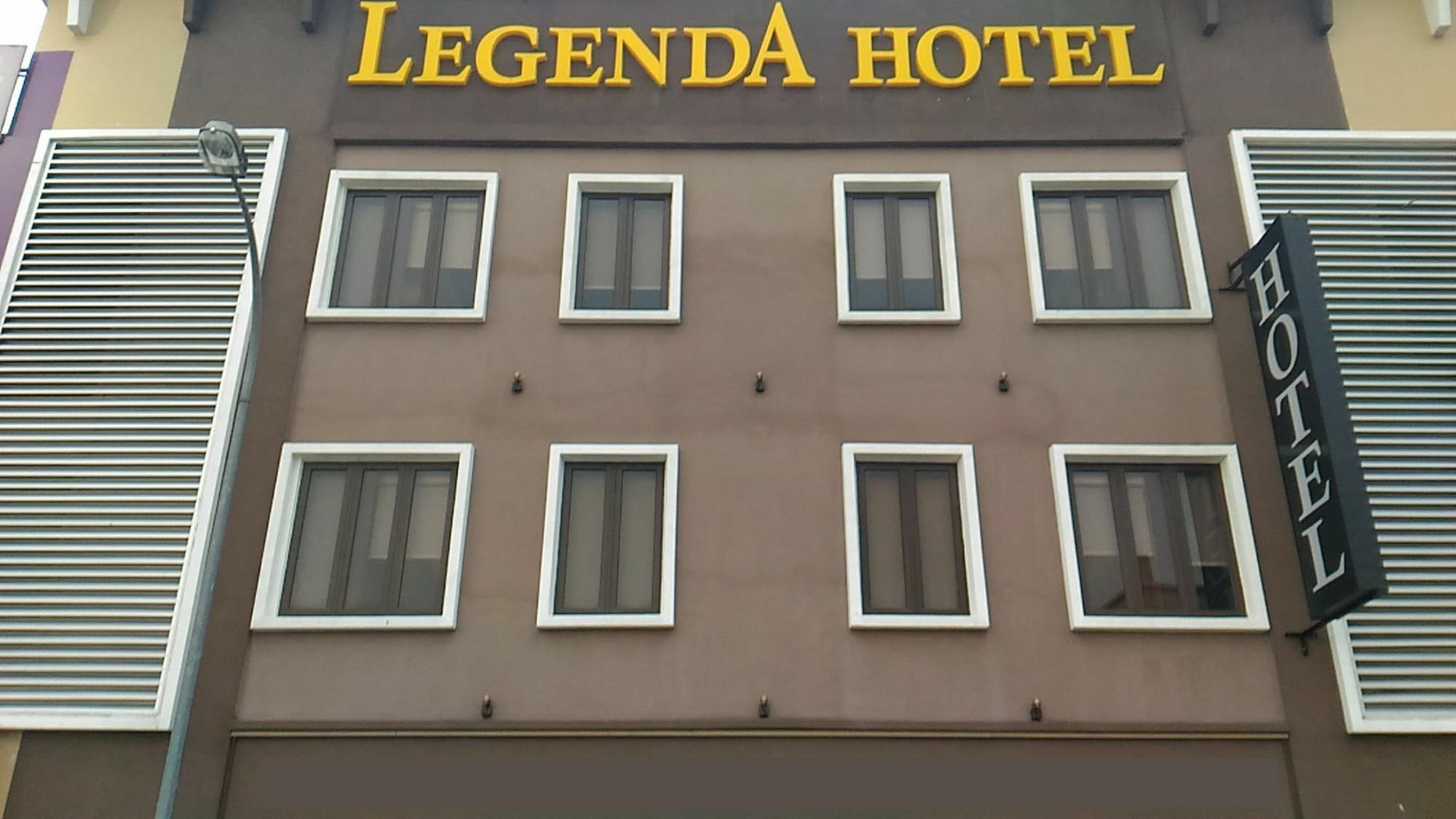 Hotel Zamburger Legenda Johor Bahru Buitenkant foto