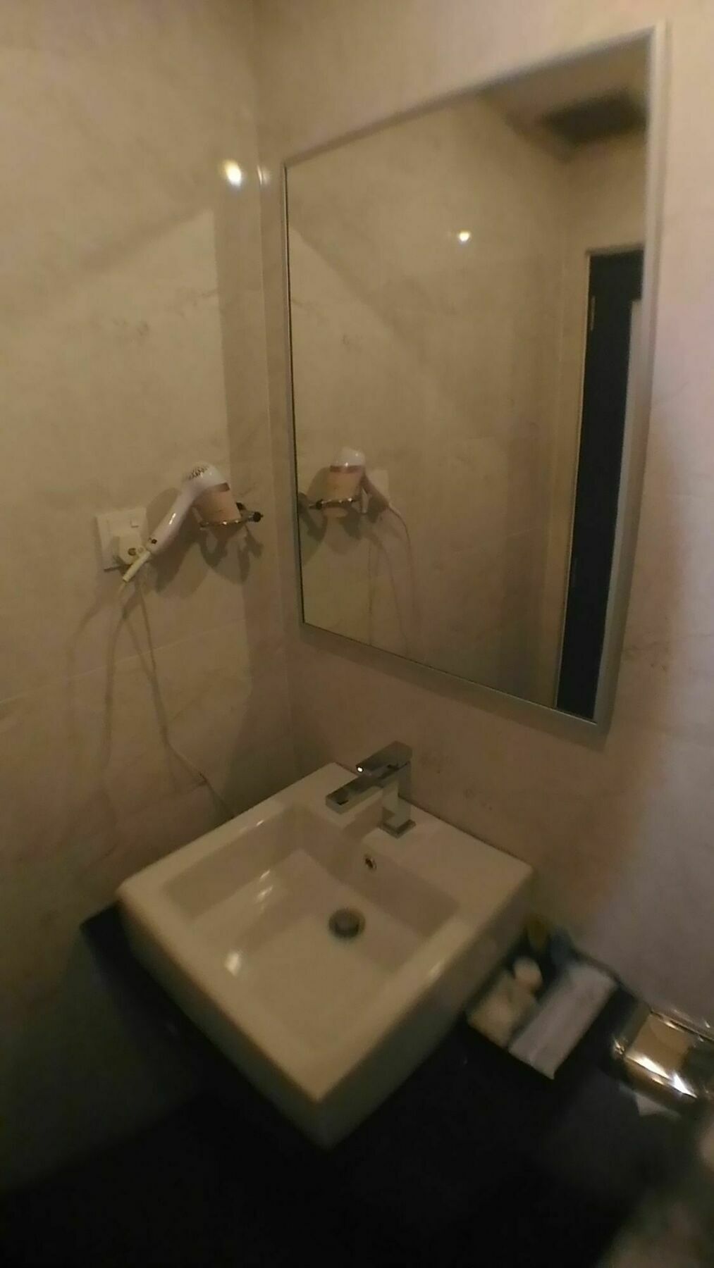 Hotel Zamburger Legenda Johor Bahru Buitenkant foto
