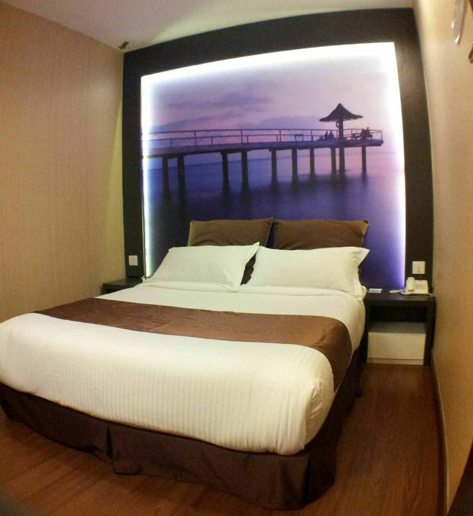 Hotel Zamburger Legenda Johor Bahru Buitenkant foto